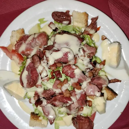 Oda ve Kahvaltı La Trimouillaise